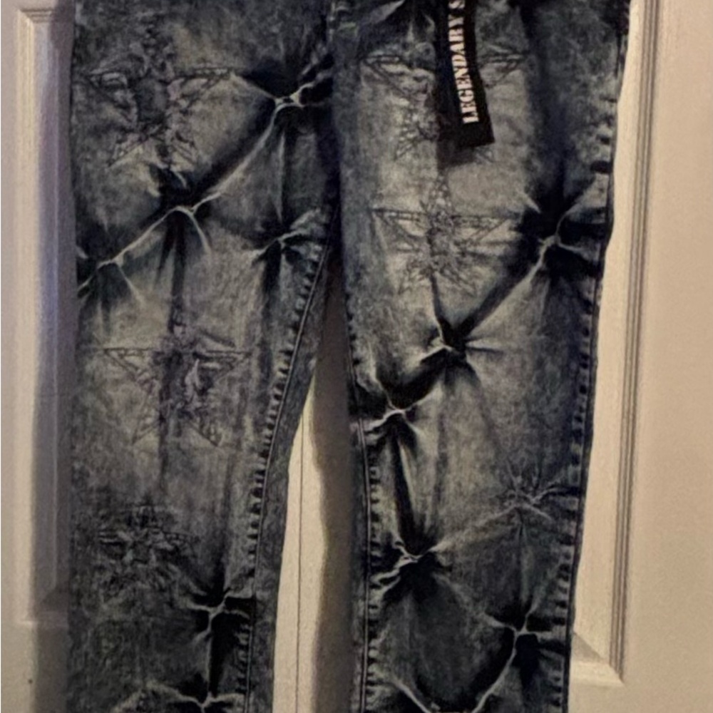 Blue Skinny Jeans with Sleek Fit
